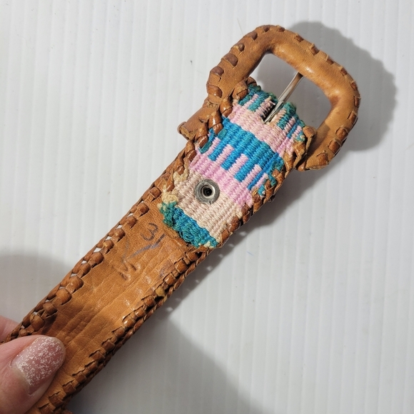 ❤️ 3 for $35 Handmade Aztec Tribal Southwestern Leather Colourful Belt - Picture 5 of 6
